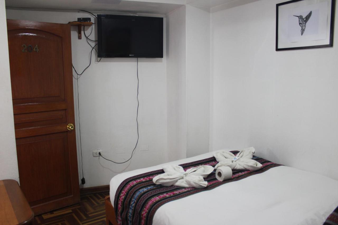 Hostal Turistico Illapa Cusco 119 Albergue