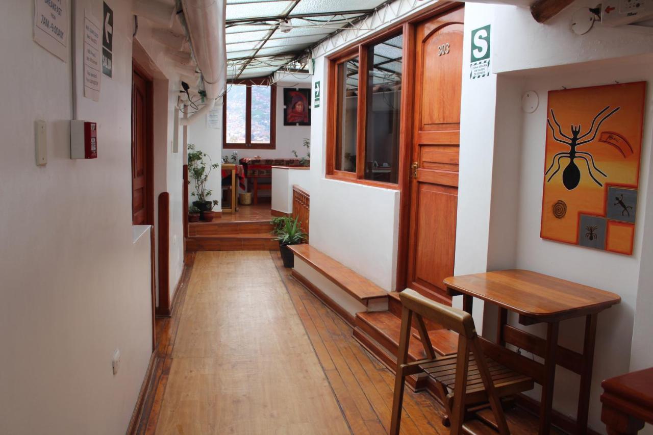 Hostal Turistico Illapa Cusco 119 Albergue *
