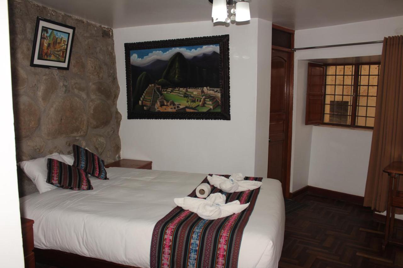 Hostal Turistico Illapa Cusco 119 Albergue