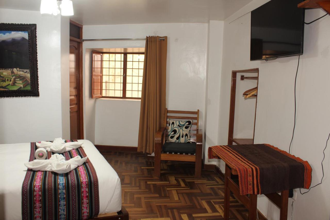 Hostal Turistico Illapa Cusco 119 Albergue